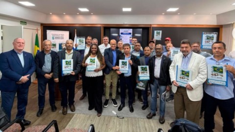 Seminário Construção Pesada: Capital e Trabalho na Mesma Obra